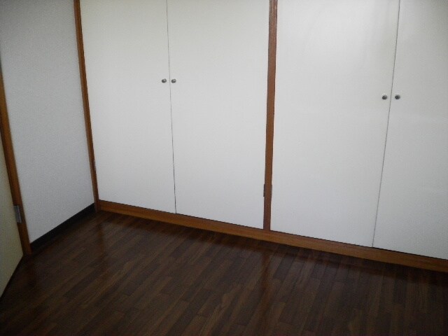 物件内観写真9　(収納)