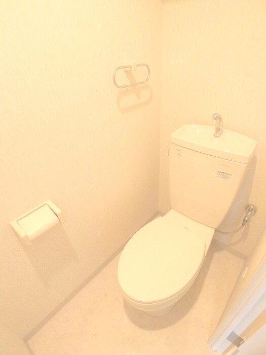 物件内観写真11　(トイレ)