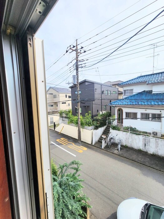 物件内観写真20　(室内からの展望)