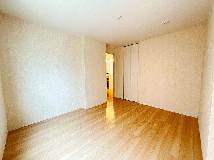 物件内観写真11　(居室)