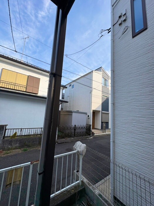 物件内観写真14　(室内からの展望)