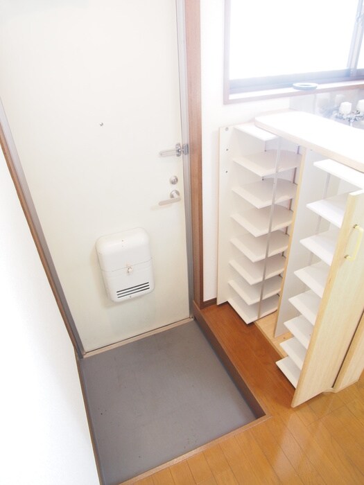 物件内観写真15　(靴箱)