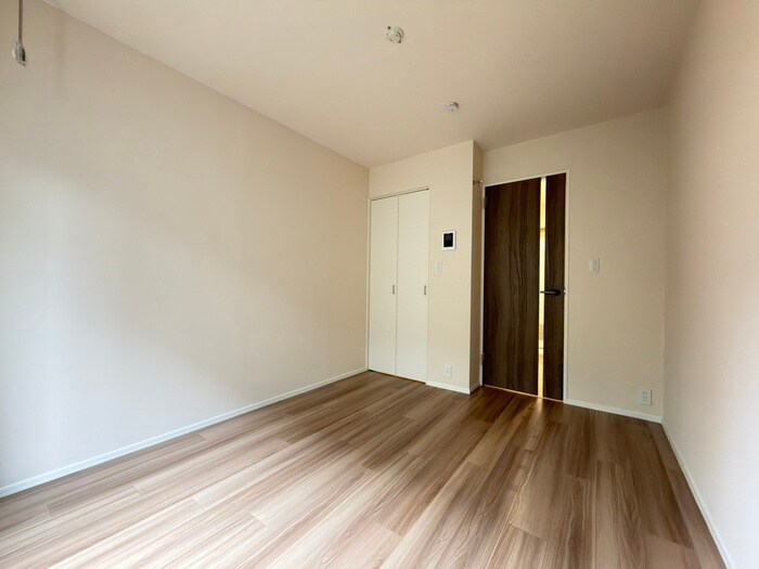 物件内観写真10　(居室)