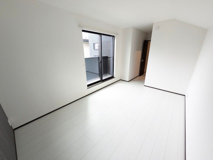 物件内観写真8　(居室)