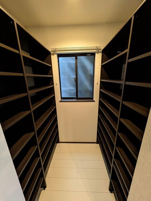 物件内観写真10　(内観写真)