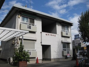 セブンハイムＡ号棟外観写真
