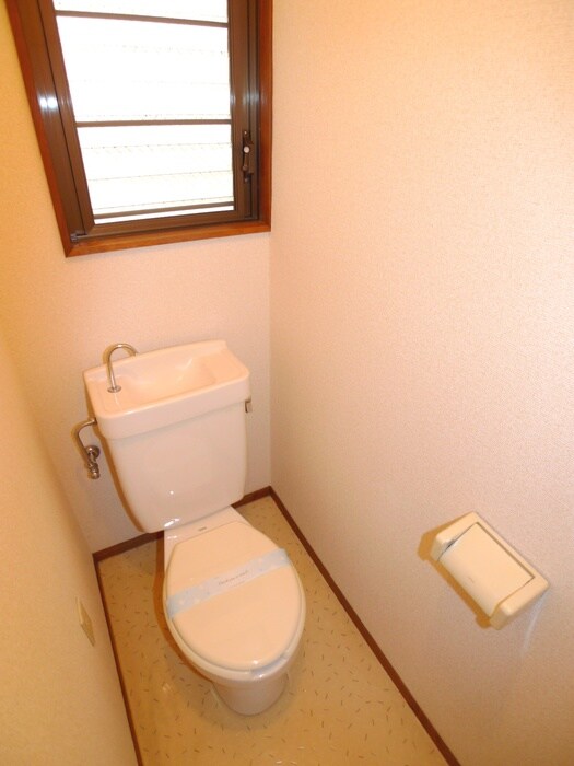 物件内観写真13　(トイレ)