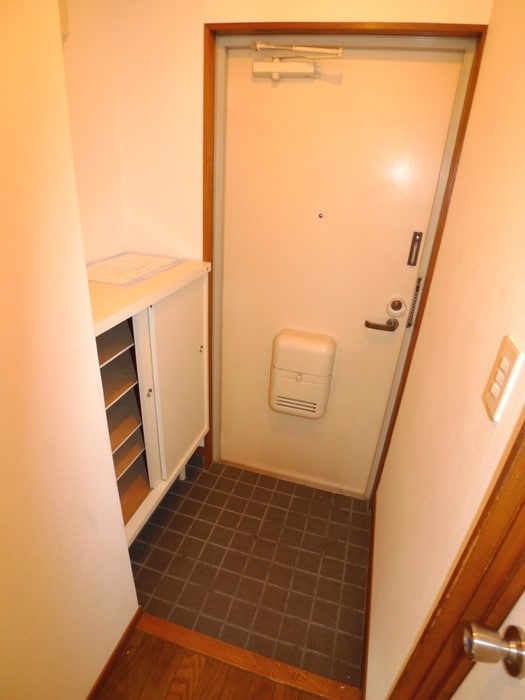 メゾンエイトの靴箱