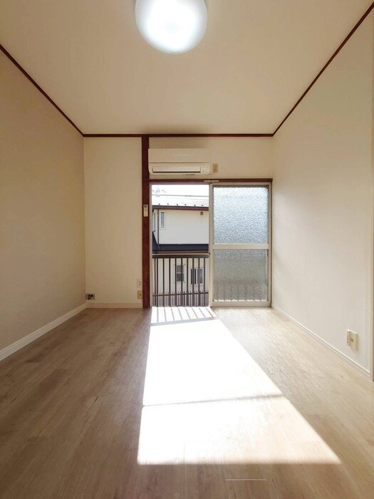 物件内観写真7　(居室)