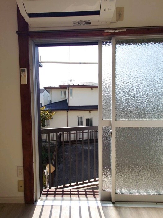 物件内観写真18　(室内からの展望)