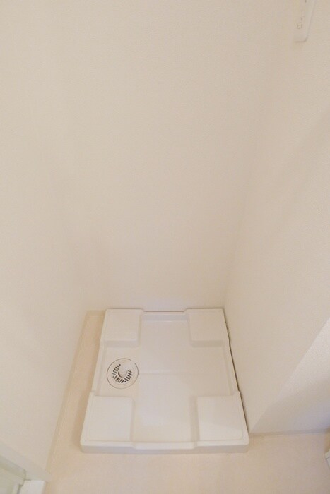 物件内観写真17　(洗濯機置場)