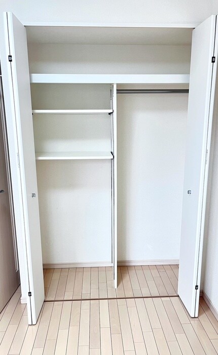 物件内観写真17　(収納)