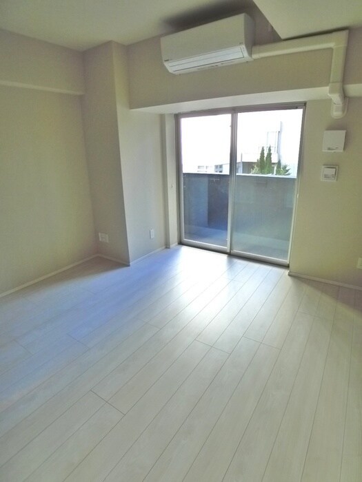 LIBR GRANT 大宮の居室