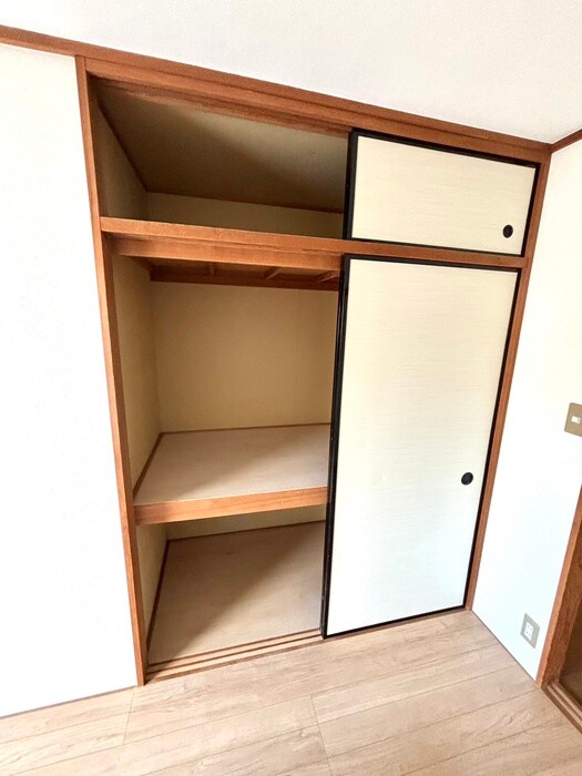 物件内観写真8　(収納)