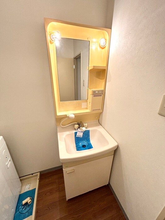 物件内観写真12　(洗面)