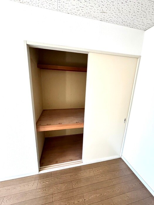物件内観写真17　(収納)