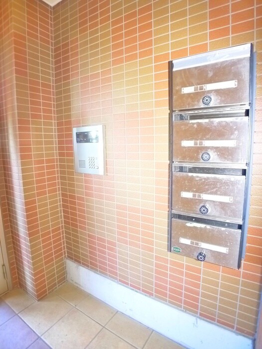 物件外観写真3　(建物設備)