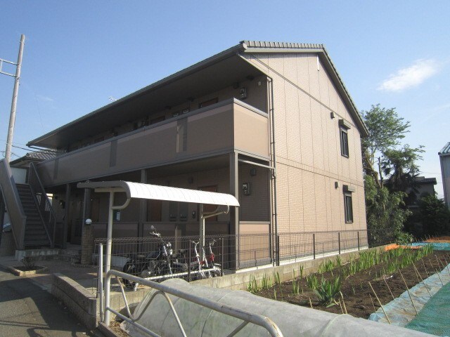 物件外観写真1　(駐輪場)