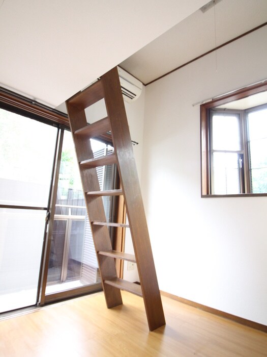 物件内観写真5　(居室)