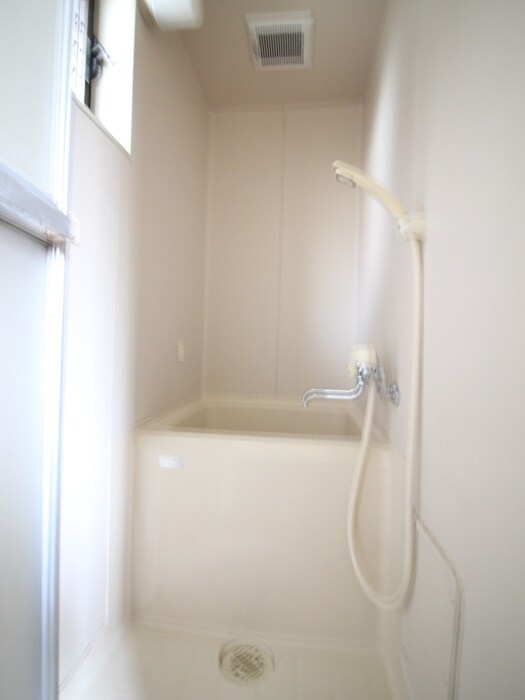 物件内観写真13　(バス／シャワールーム等)