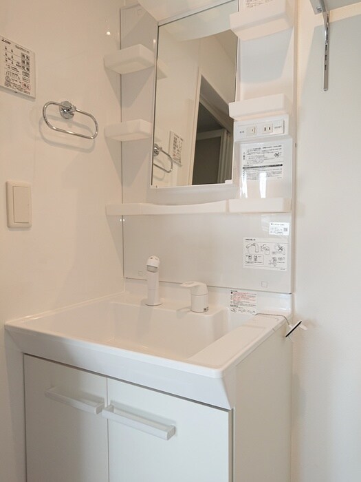 物件内観写真10　(洗面)