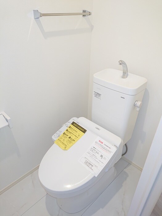 物件内観写真11　(トイレ)