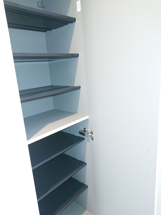 物件内観写真15　(靴箱)