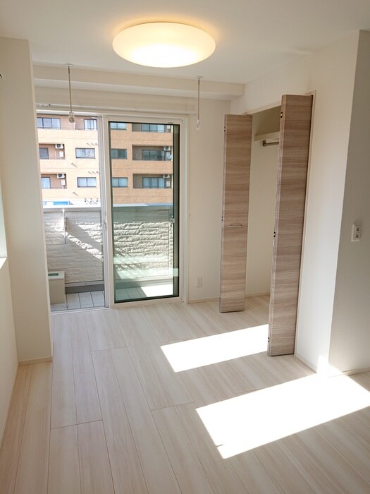 物件内観写真21　(居室)