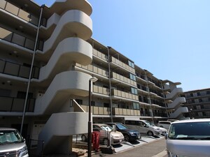 モアステ－ジ平塚龍城ヶ丘(324)外観写真