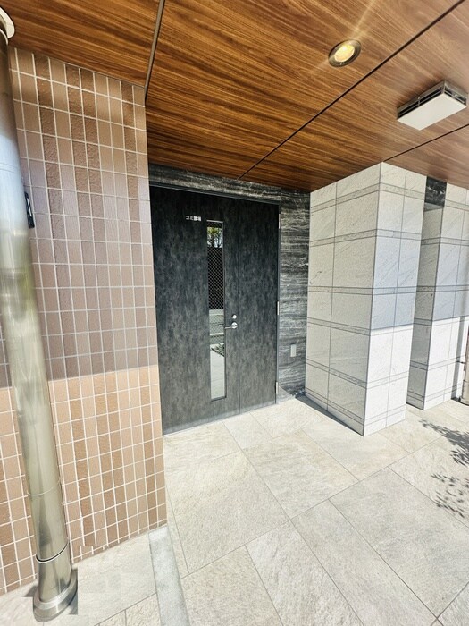 物件外観写真6　(建物設備)