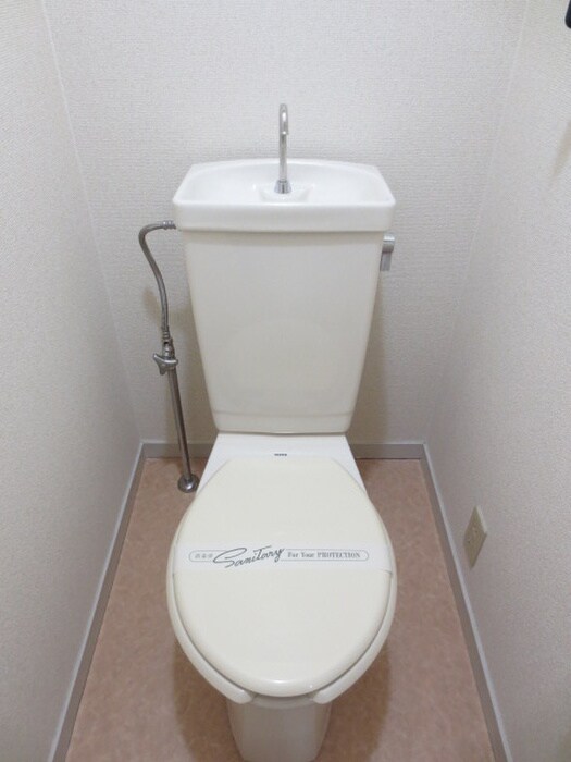 物件内観写真14　(トイレ)