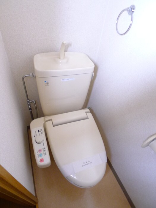 物件内観写真12　(トイレ)