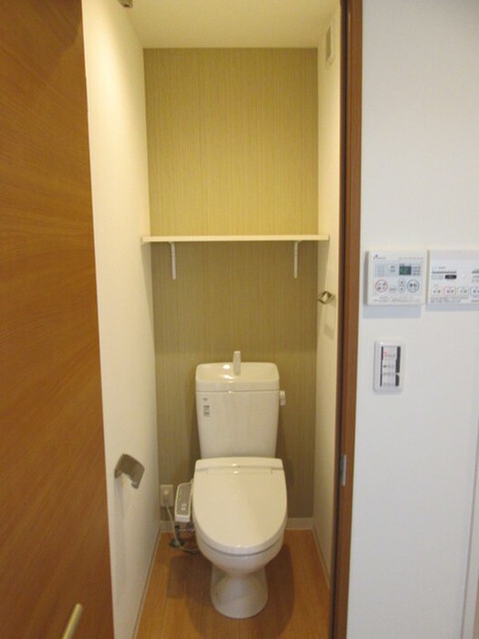 物件内観写真8　(トイレ)