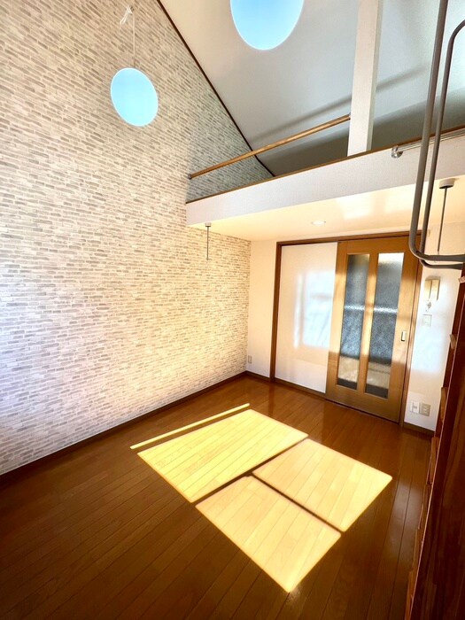 物件内観写真9　(居室)