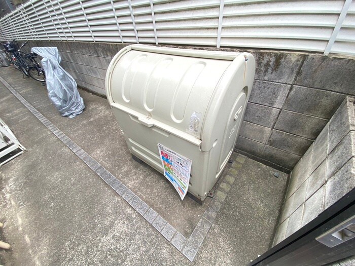 物件外観写真6　(建物設備)