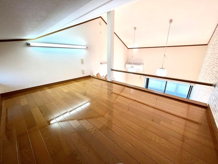 物件内観写真12　(ロフト)