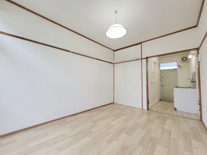 物件内観写真7　(居室)