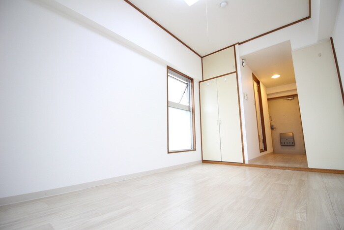 物件内観写真8　(内観写真)