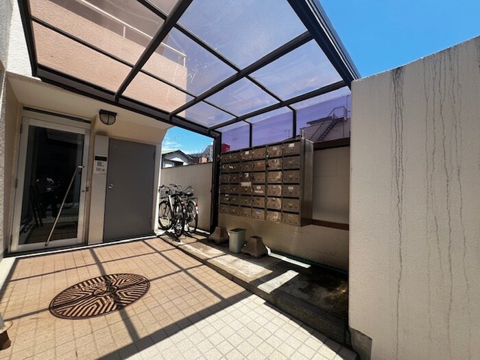 物件外観写真4　(建物設備)