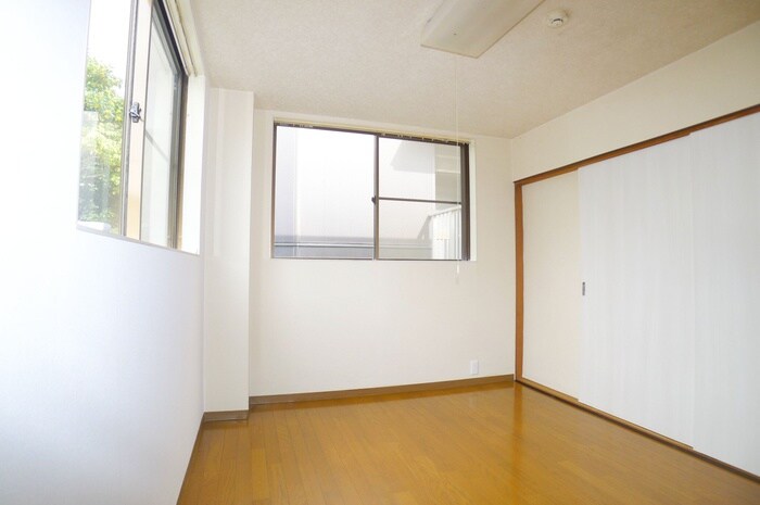 物件内観写真17　(居室)