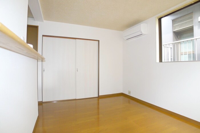 物件内観写真18　(居室)