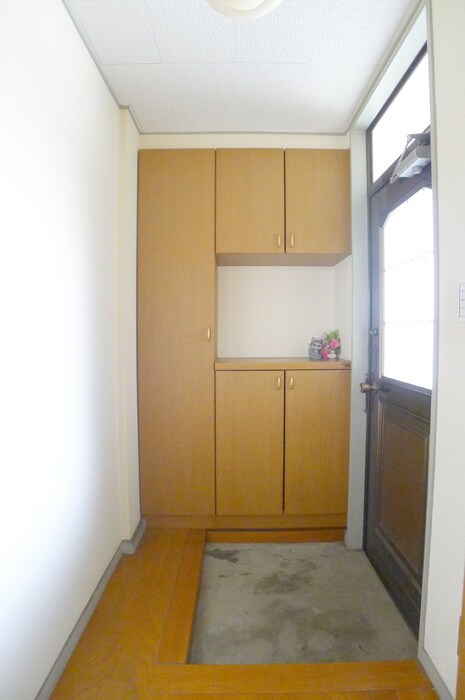 物件内観写真20　(玄関)