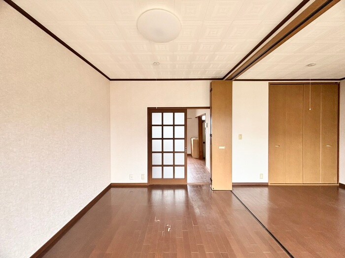 物件内観写真5　(居室)