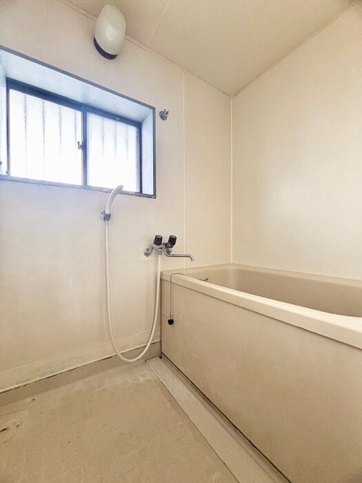 物件内観写真9　(バス／シャワールーム等)