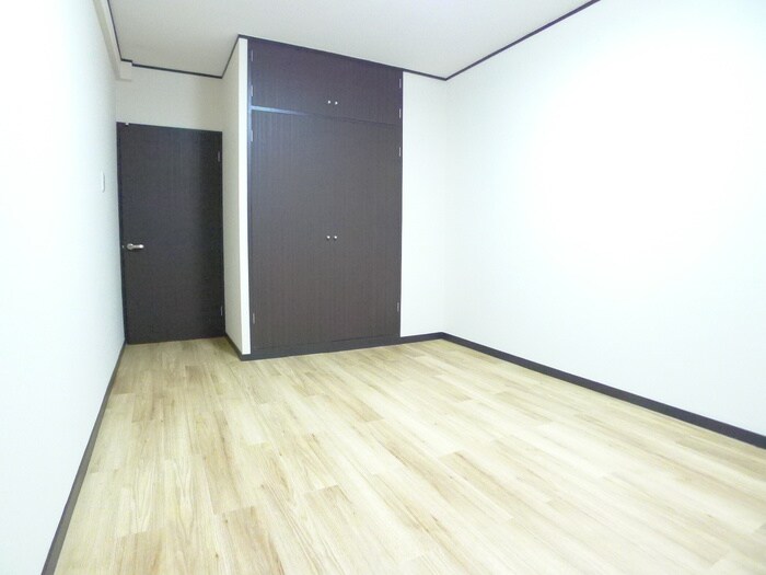 物件内観写真12　(居室)