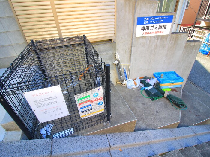 物件外観写真6　(建物設備)