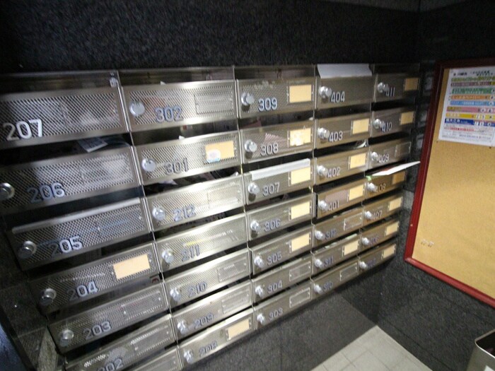 物件外観写真6　(建物設備)