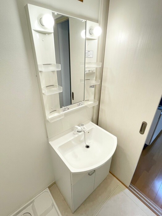 物件内観写真14　(洗面)