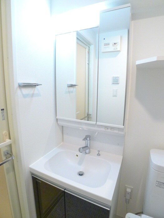 物件内観写真13　(洗面)