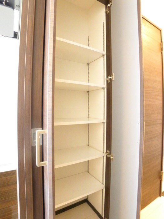 物件内観写真17　(靴箱)